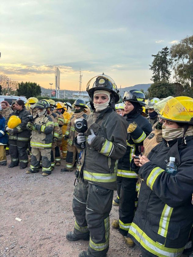 Mexico Women Firefighters 2 resized.jpg