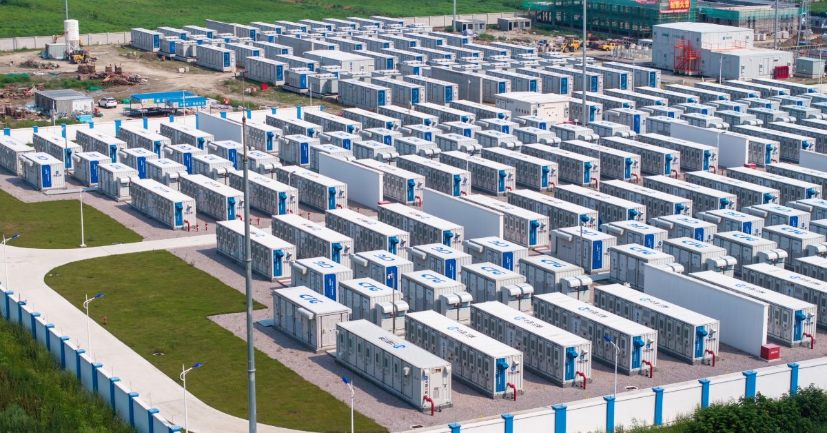 Vea cómo las cámaras FLIR ayudaron a una empresa de almacenamiento de baterías de vehículos eléctricos a optimizar su proceso de producción, garantizando la integridad y la seguridad de las celdas de las baterías.